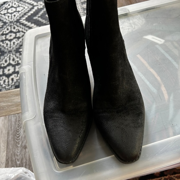 Designer Boots - Picture 4 of 5